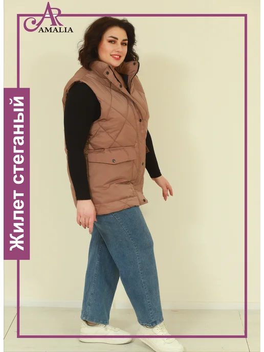 Amalia&R Жилетка безрукавка короткая стеганая, коричневый, фото 6