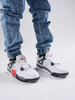 Кроссовки Air Jordan 4 retro