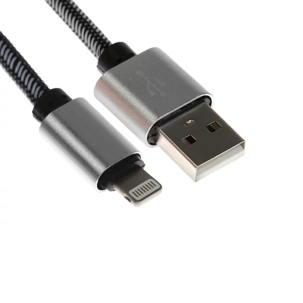 Кабель Lightning — USB 1 метр