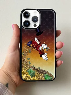 Чехол на iPhone 14 Pro Max с принтом Scrooge McDuck желтый