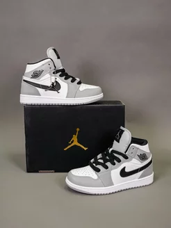 кроссовки NIKE AIR JORDAN 1 MID