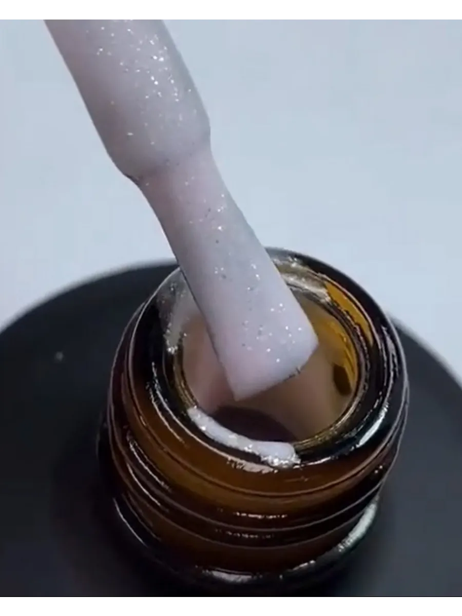 Гель-лак для ногтей 147 15ml Прошлая коллекция
