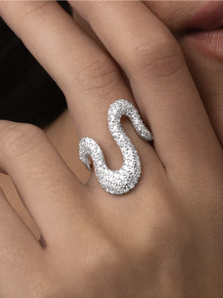 Кольцо серебряное 925 россыпь