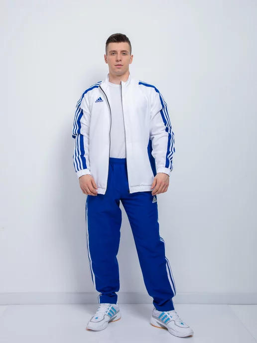 adidas Спортивный костюм