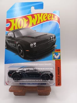 Машинка коллекционная Dodge Challenger SRT Demon Hot Wheels