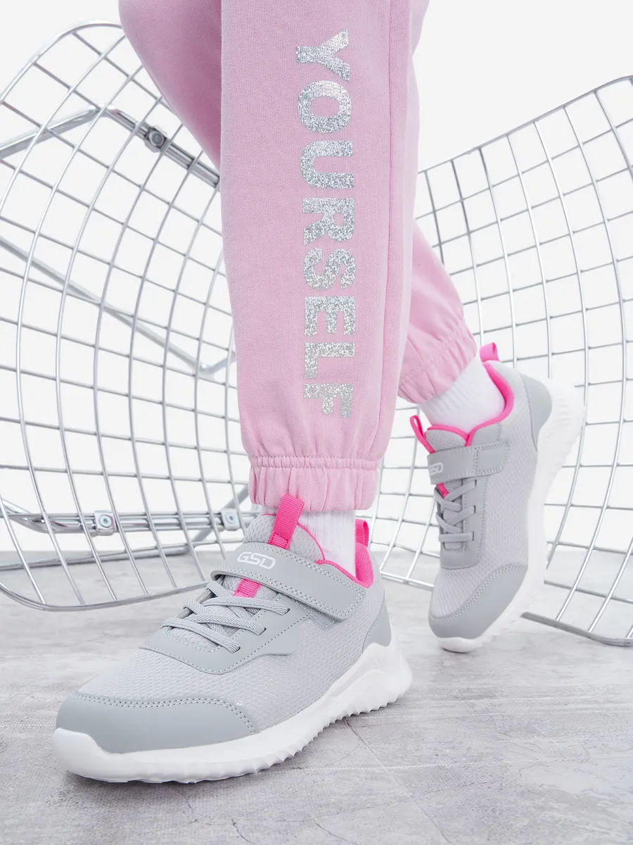 Кроссовки Want