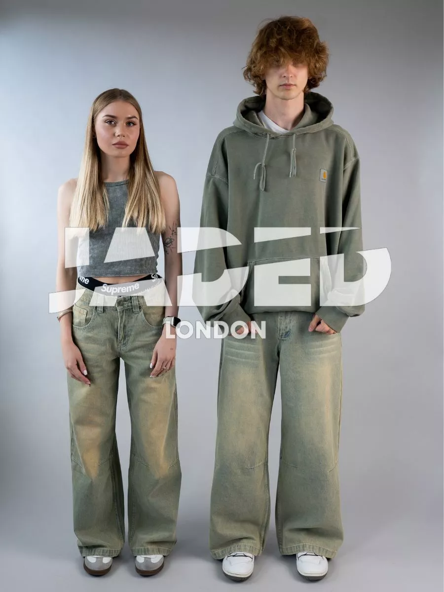 Сақалды ер адаммен порно аққұба Өте шынайы секс қуыршақтары