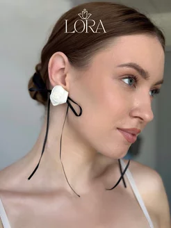 Крупные подарочные Серьги цветы с бантом LORA jewelry 239432584 купить за 355 ₽ в интернет-магазине Wildberries