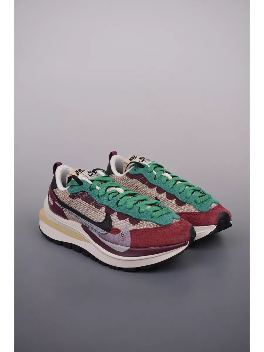 Nike x sacai waffle online